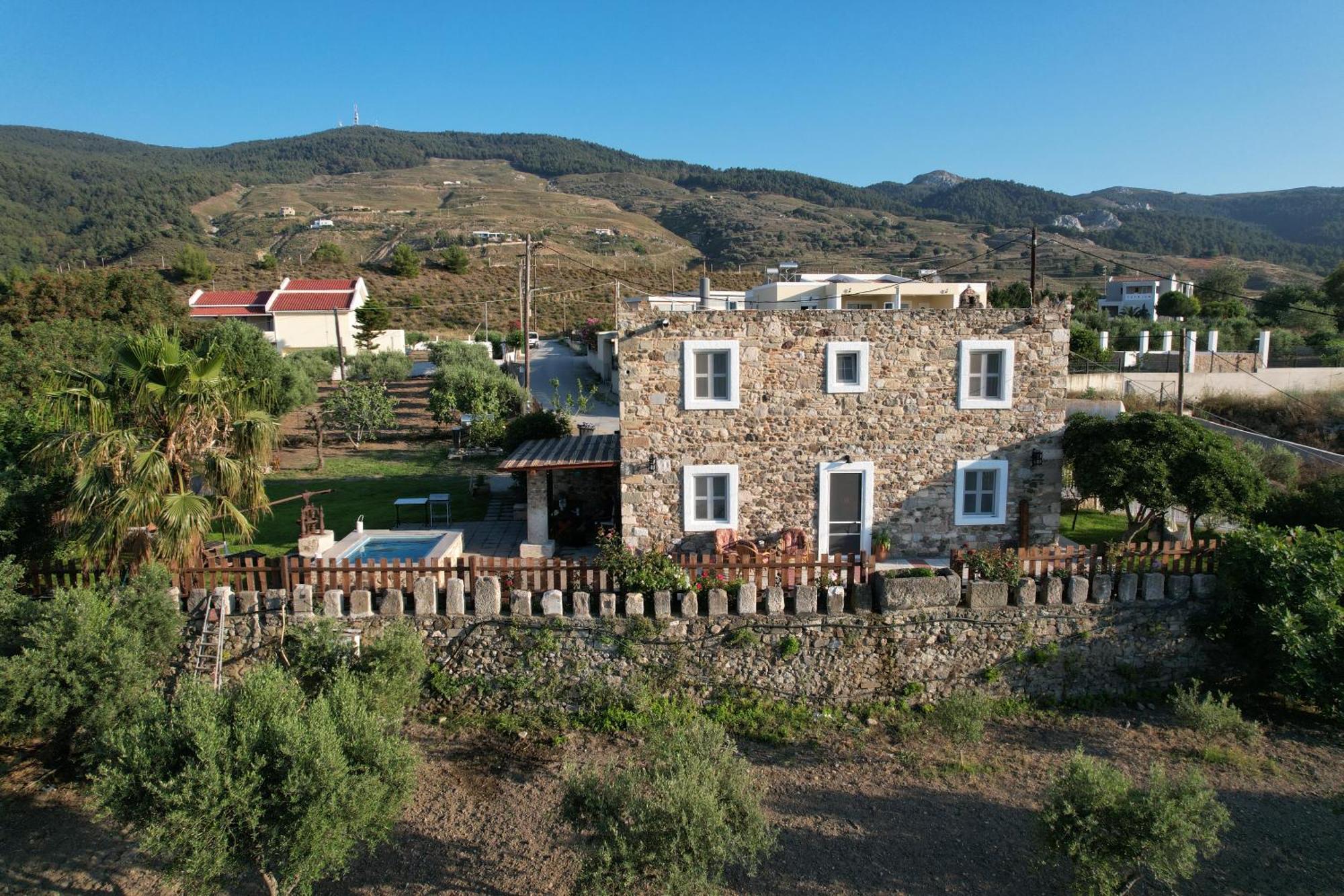 Traditional Kos Villa With Swimming Pool, Lawn Yard And Bbq Экстерьер фото